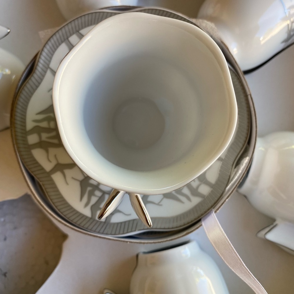 COFFEE by A.I. Vintage Espresso Porcelain Set of 6 Cups&Saucers White Silver NEW - Picture 3 of 8